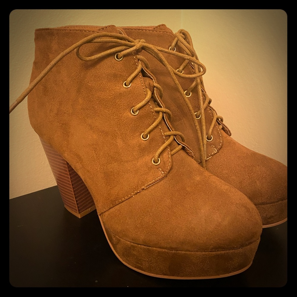 Forever Lace Up Platform Booties, Sz 10